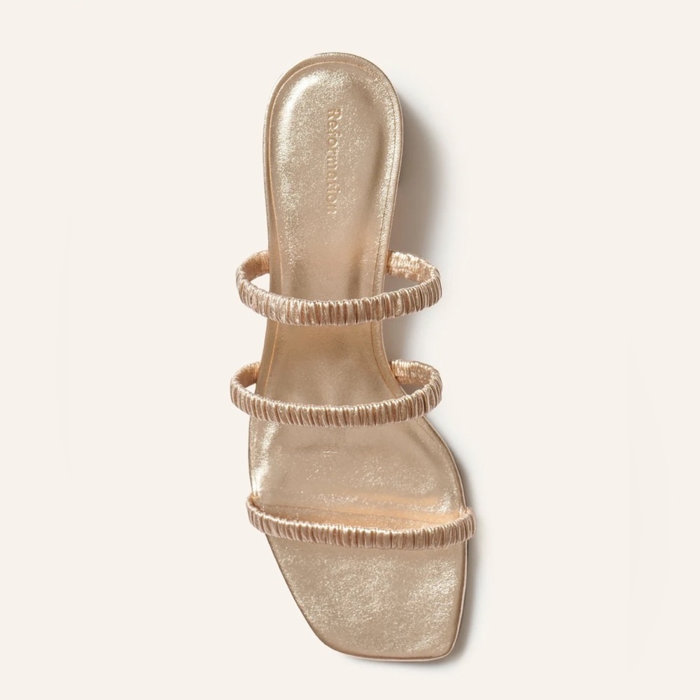 NEW IN BOX Reformation Assunta Strappy Block Heel Mule Gold 9.5